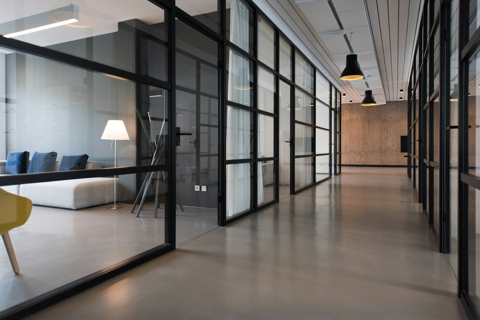 Commercial office partitions and corridor fit-out