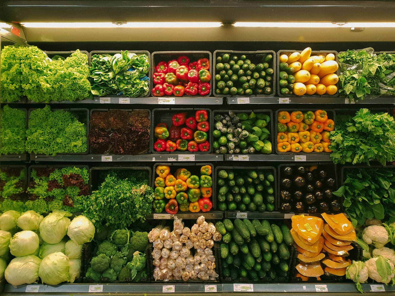 Supermarket fresh produce display in a commercial retail environment